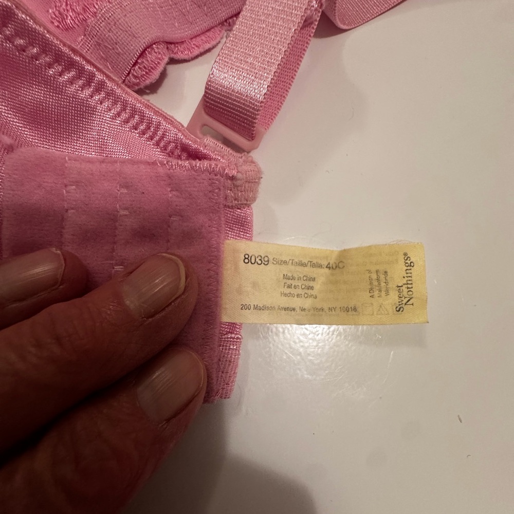 Pink Embroidered Bra — Supportive Sweetheart Silhouette - Picture 8 of 9